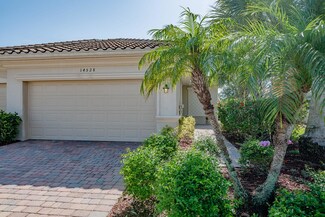 14528 Grapevine Dr, Naples, FL 34114