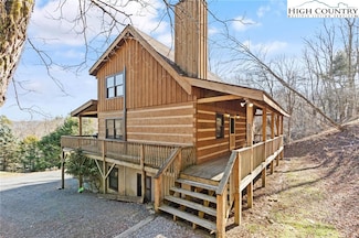 180 Bradley Blvd, Seven Devils, NC 28604