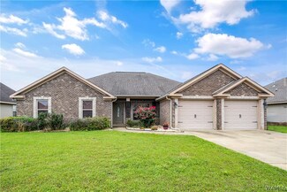 16417 Cherokee Bend Pkwy, Moundville, AL 35474