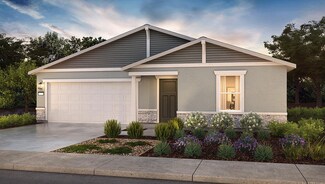 509 W Lago Ave Unit 98, Woodlake, CA 93286