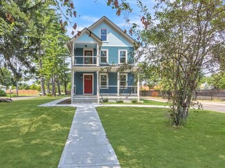 74 Williston Ave, Easthampton, MA 01027