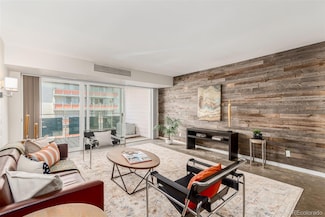 1121 Albion St Unit 809, Denver, CO 80220