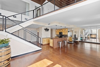555 Church St Unit 2300, Nashville, TN 37219