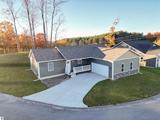 1420 Umber Dr, Garfield Township, MI 49696