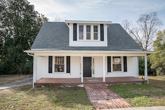 708 E Main St, Union, SC 29379