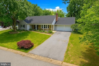 50 Tidewater Ln, Willingboro, NJ 08046