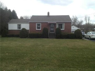 116 Clyde Ave, Bessemer, PA 16112