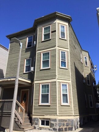 39 Greenock St, Dorchester Center, MA 02124