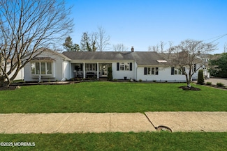 133 Whalepond Rd, Oakhurst, NJ 07755