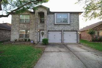 319 Grand Isle Ln, Dickinson, TX 77539