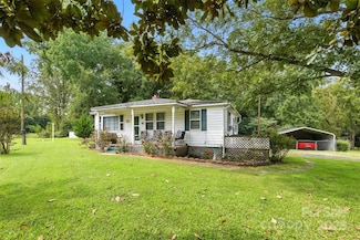 9924 Garrison Rd, Charlotte, NC 28278