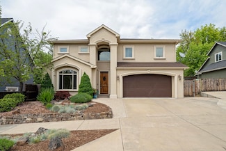4491 Wolf Run Dr, Medford, OR 97504