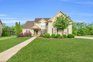 8358 Front Gate Cir, Ooltewah, TN 37363