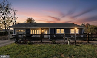 242 Brookside Rd, Norristown, PA 19401