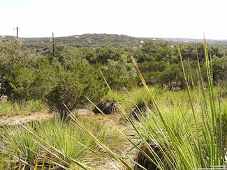 607 Solo St, Far North Central, TX 78260