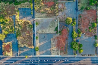 591 Pearson Rd, Paradise, CA 95969