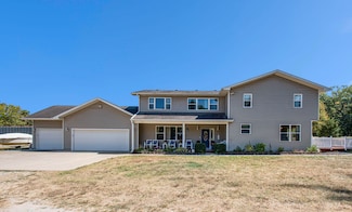 154 Hatfield Rd, Niles, MI 49120