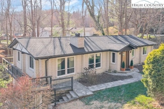 668 Dogwood Rd, Boone, NC 28607