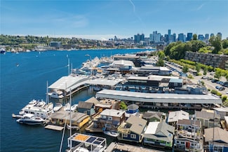 2420 Westlake Ave N Unit 11, Seattle, WA 98109