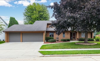 1730 Graber St, Oshkosh, WI 54901