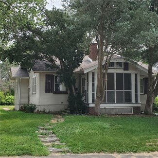 204 S Linden Ave, Decatur, IL 62522