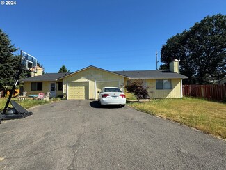 2770 N Davis Ct, Cornelius, OR 97113