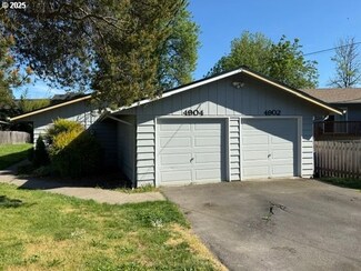 4902 SE Boardman Ave, Portland, OR 97267