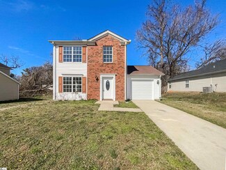 207 E Corley Ln, Spartanburg, SC 29303