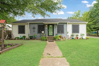 1910 E Polk St, Paris, TX 75460