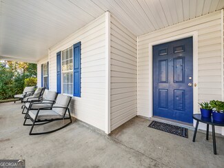 240 Skyland Dr, Loganville, GA 30052