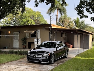 213 SW 5th St, Hallandale Beach, FL 33009