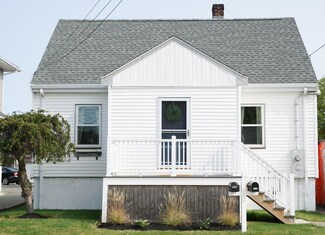 416 Nantasket Ave, Hull, MA 02045