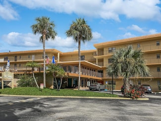 9273 SW 8th St Unit 215, Boca Raton, FL 33428