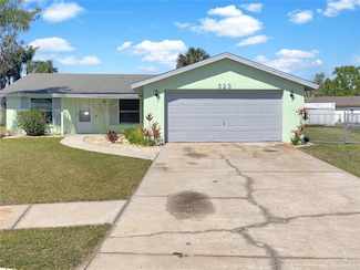 523 Red Mangrove Ln, Apollo Beach, FL 33572