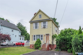 23 Preston St, Ridgefield Park, NJ 07660