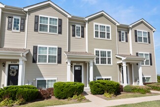 2331 Upland Rd, Pingree Grove, IL 60140