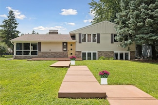 6720 Limerick Ln, Edina, MN 55439