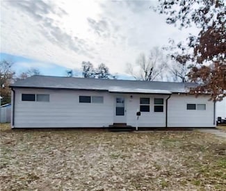 205 W Washington St, Frontenac, KS 66763