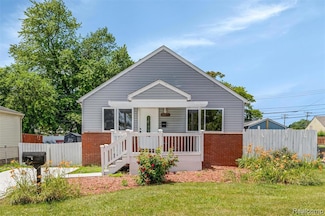 26779 Brettonwoods St, Madison Heights, MI 48071
