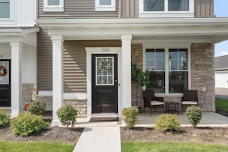 11808 Kentucky St, Crown Point, IN 46307