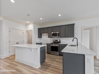 110 Guilded Ln, Broussard, LA 70518