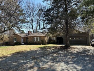 619 Plainfield Rd, Greensboro, NC 27455