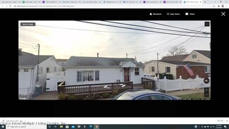 637 S 7th St, Bay Shore, NY 11706