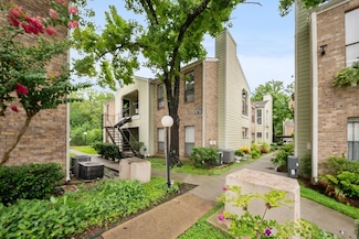 6602 Harbor Town Dr Unit 506, Houston, TX 77036