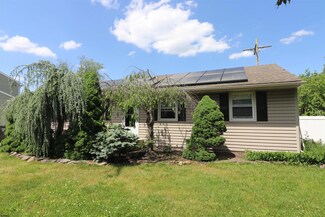 102 State St, Linwood, NJ 08221