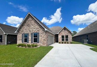136 Oak Haven Dr, Lafayette, LA 70507
