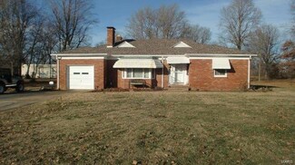500 E Cedar St, Bertrand, MO 63823