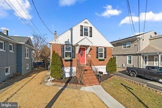 2902 Chenoak Ave, Parkville, MD 21234
