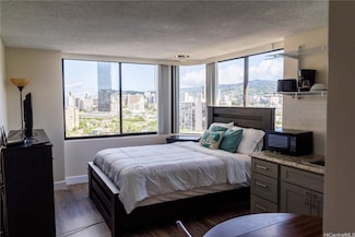 444 Niu St Unit 1514, Honolulu, HI 96815