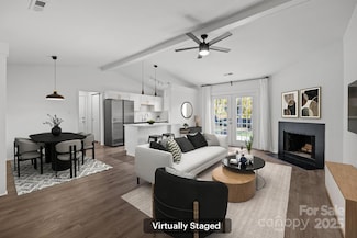 9036 Trailhead Ct, Charlotte, NC 28227